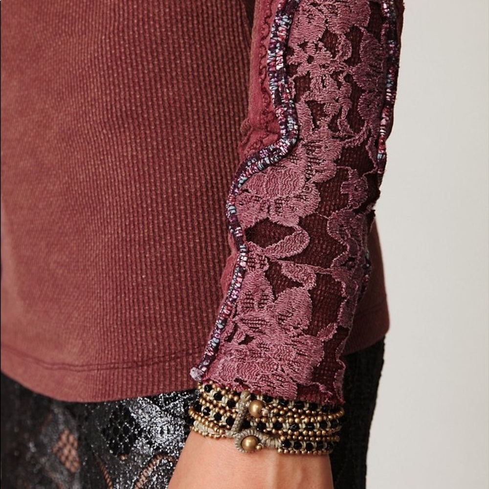 FREE PEOPLE crafty cuff plum thermal size x-small